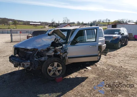 2008 Jeep Commander Sport from USA, damaged, VIN 1J8HH48K78C195042